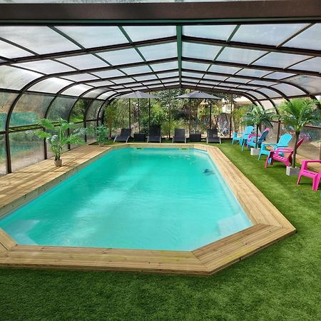 Les Chalets De Saumur, Piscine & Parc Boise, 100M Du Cadrenoir エクステリア 写真