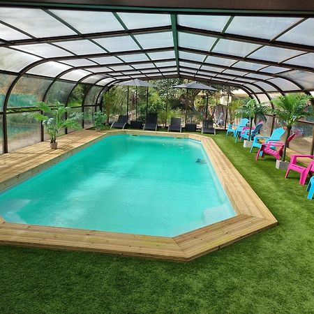 Les Chalets De Saumur, Piscine & Parc Boise, 100M Du Cadrenoir エクステリア 写真