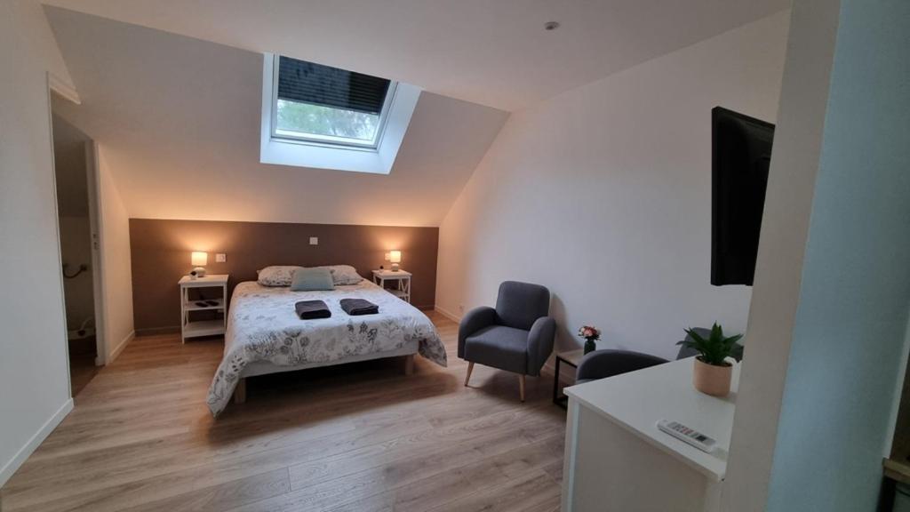 Les Chalets De Saumur, Piscine & Parc Boise, 100M Du Cadrenoir エクステリア 写真